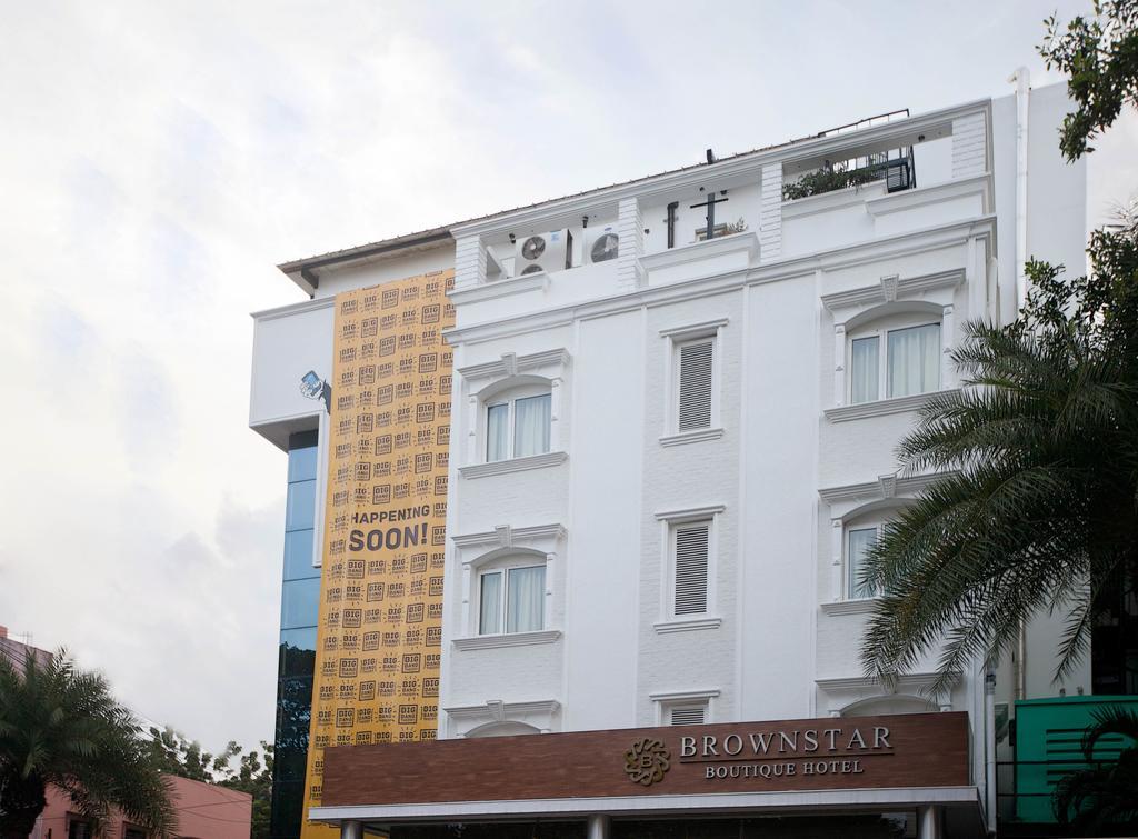 Brownstar Boutique Hotel Madras Buitenkant foto